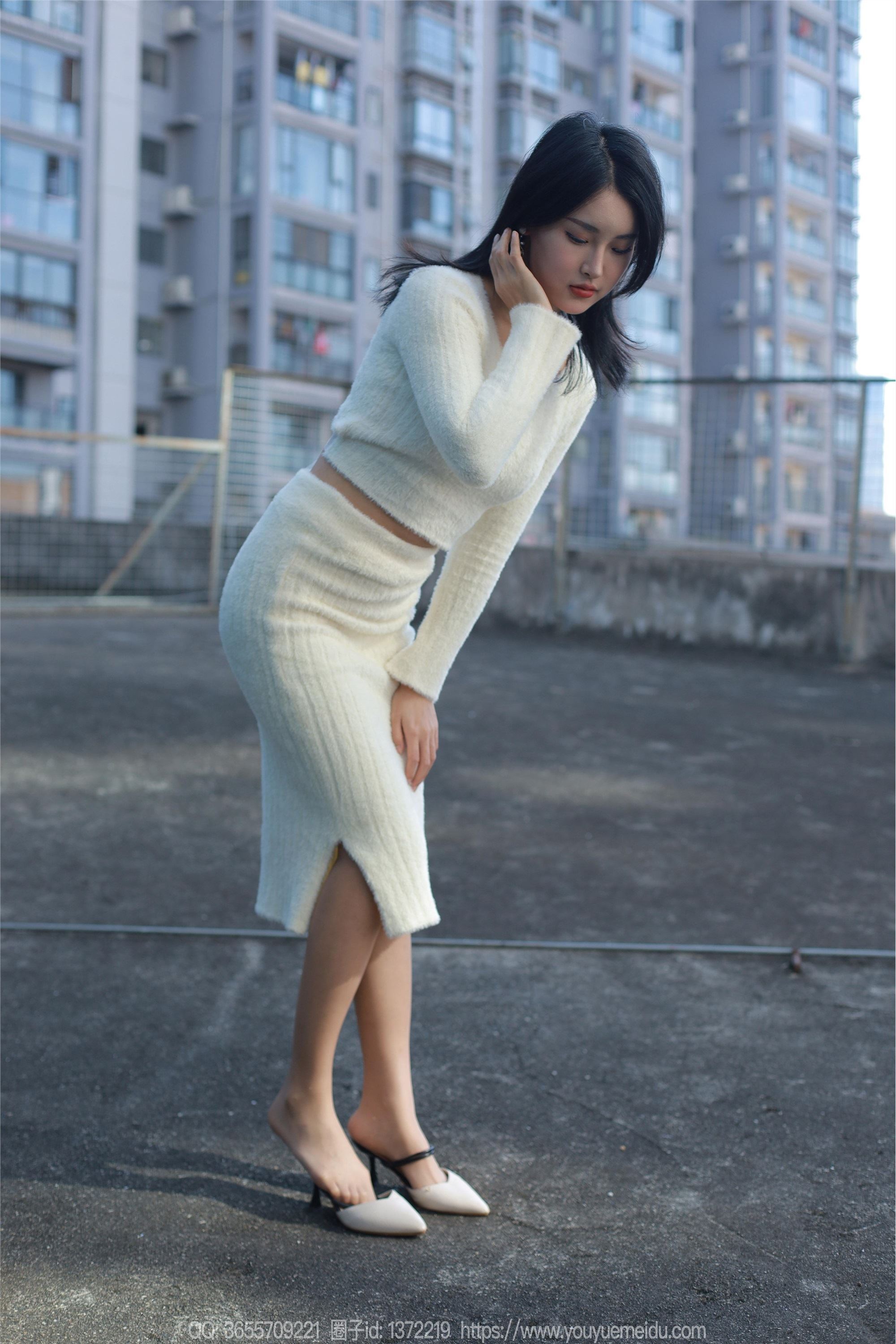 IESS异思趣向  2023.12.13 丝享家 1610 小宝《雪白的毛衣》